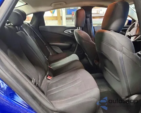 2015 Chrysler 200 Limited из США, поврежденный, VIN 1C3CCCAB5FN578410